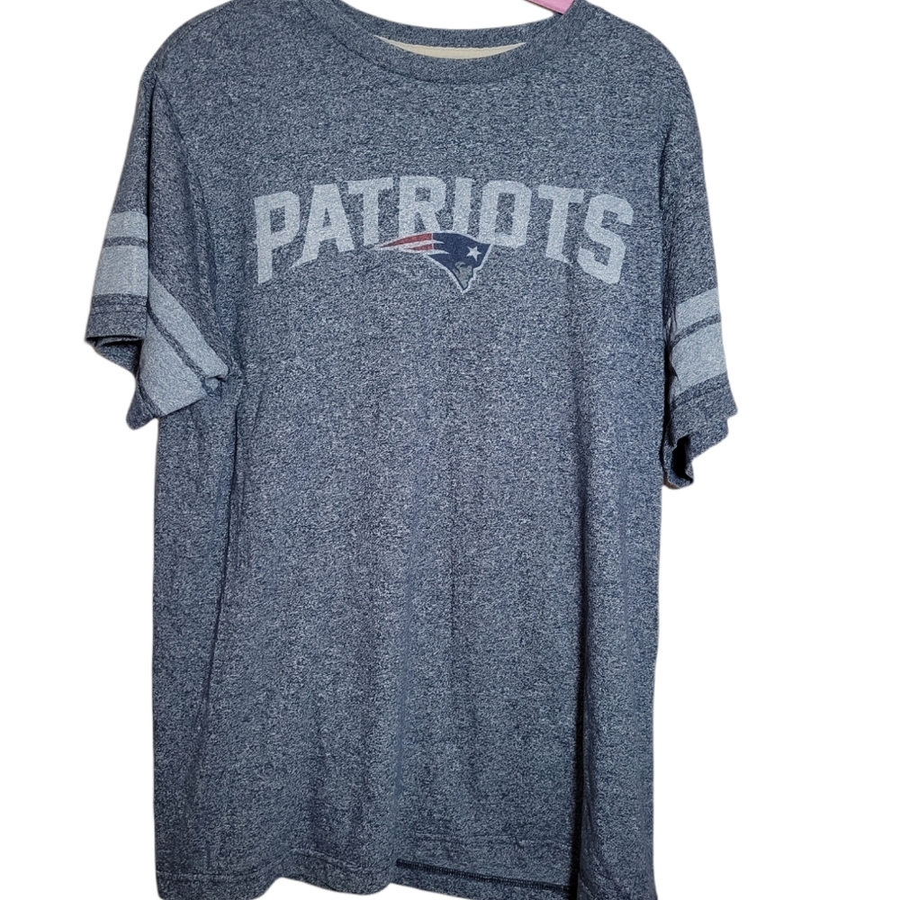 Majestic New England Patriots NFL T Shirt Short Sleeve Size Large Men's